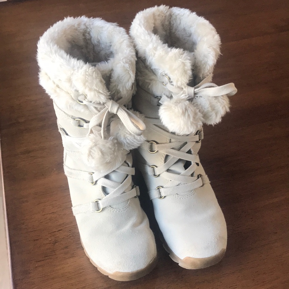 Sporto Boots Size 8